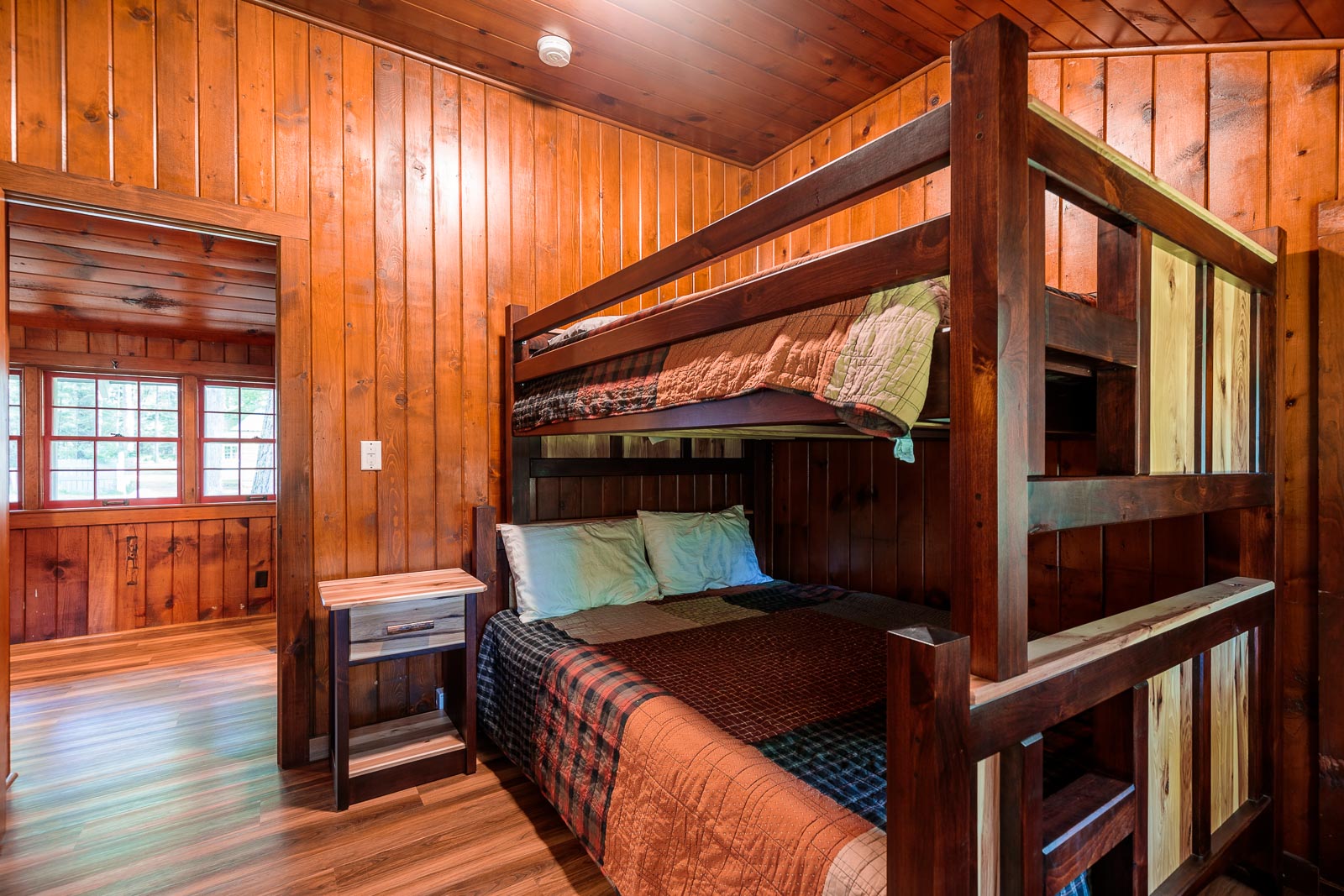 Swiss cabin twin bunkbeds