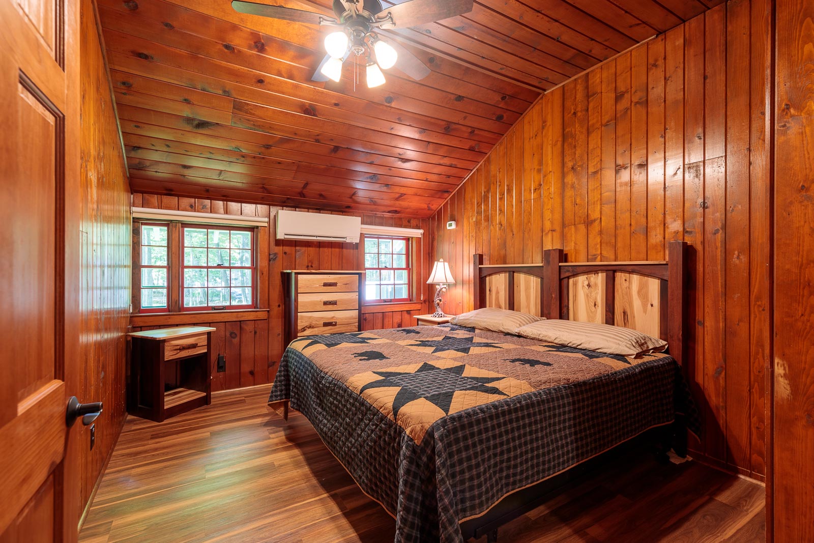 Swiss cabin queen bedroom